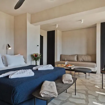 Almi Luxury Hotel