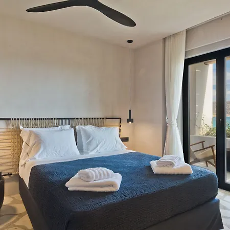 Almi Luxury Hotel *