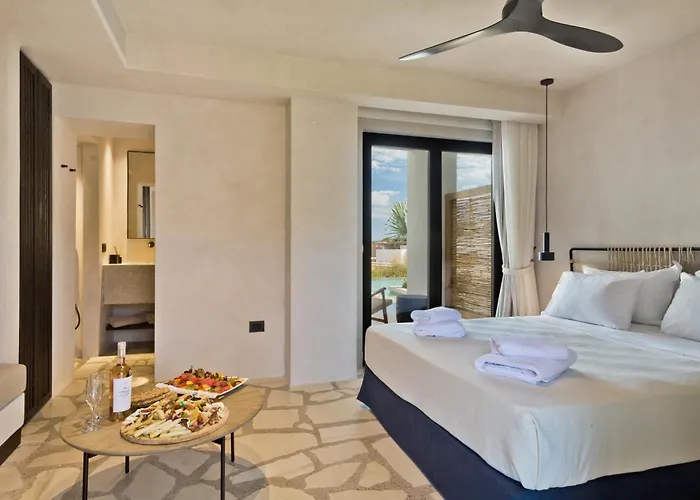 Almi Luxury فندق *